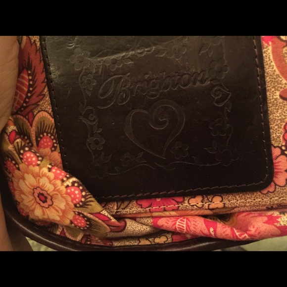 Brighton crossbody Bag - Picture 2 of 5
